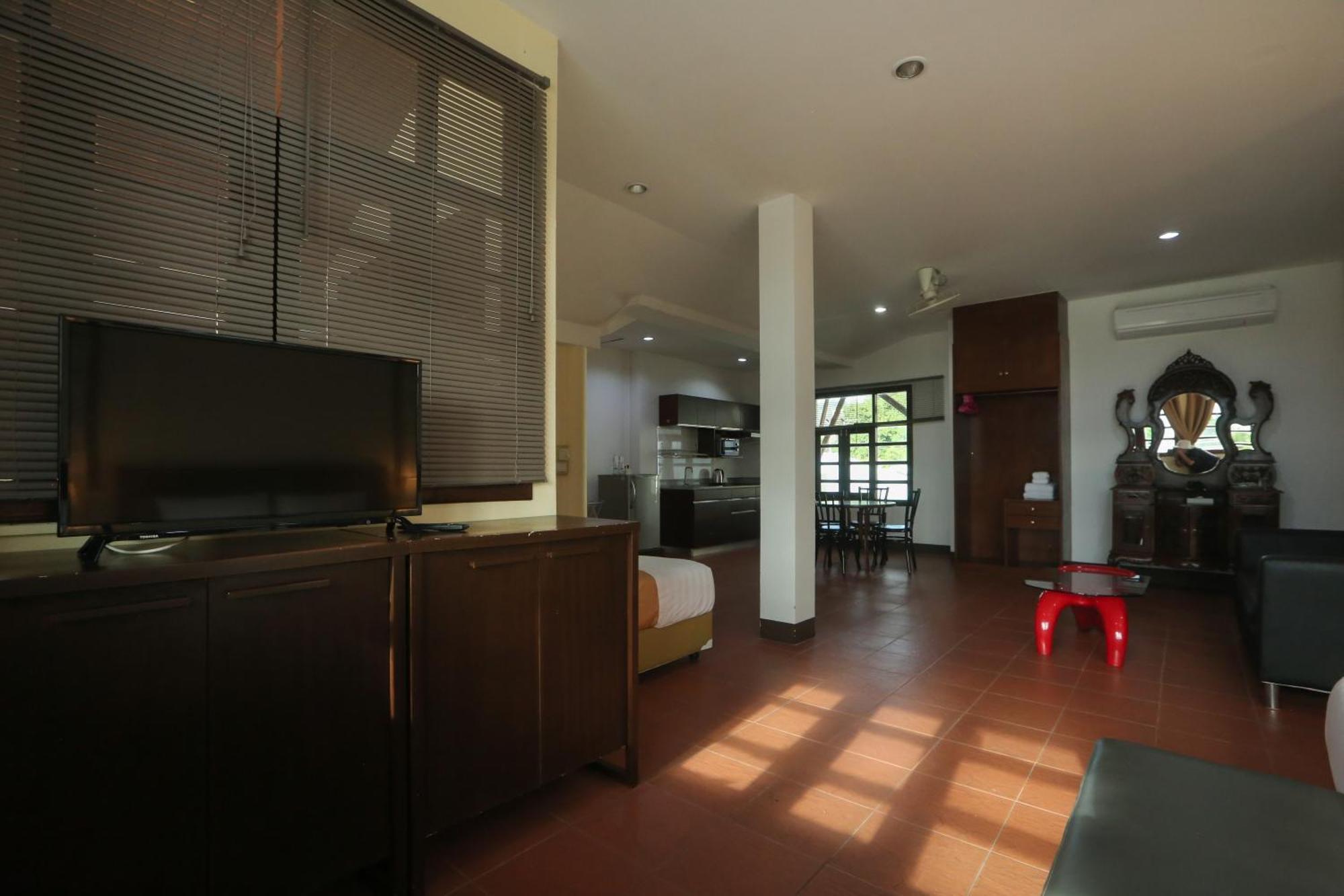 Blue Beach Apartment Rawai Exterior photo